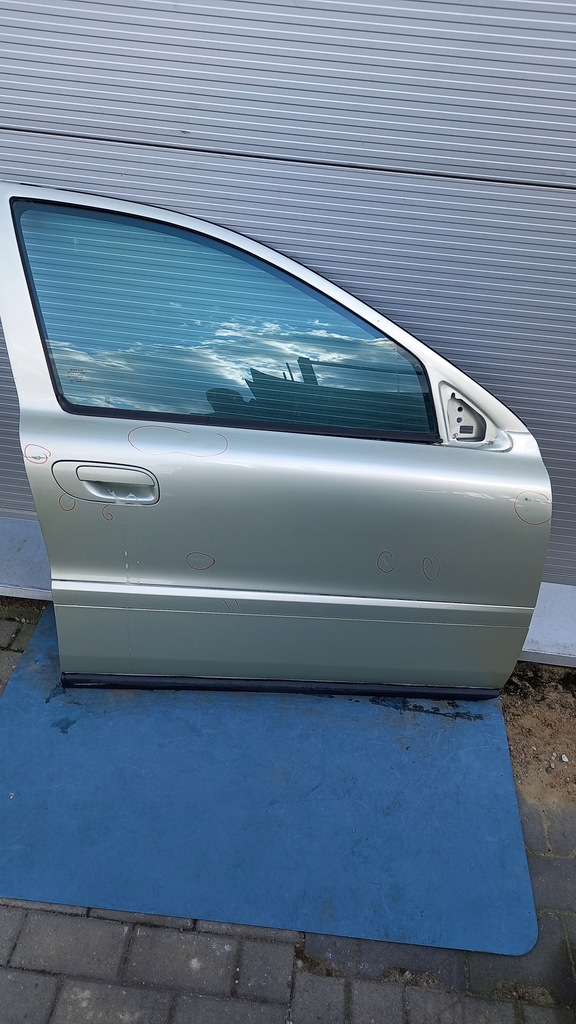 фото №1, Двері перед передні праве volvo s60 00-09r