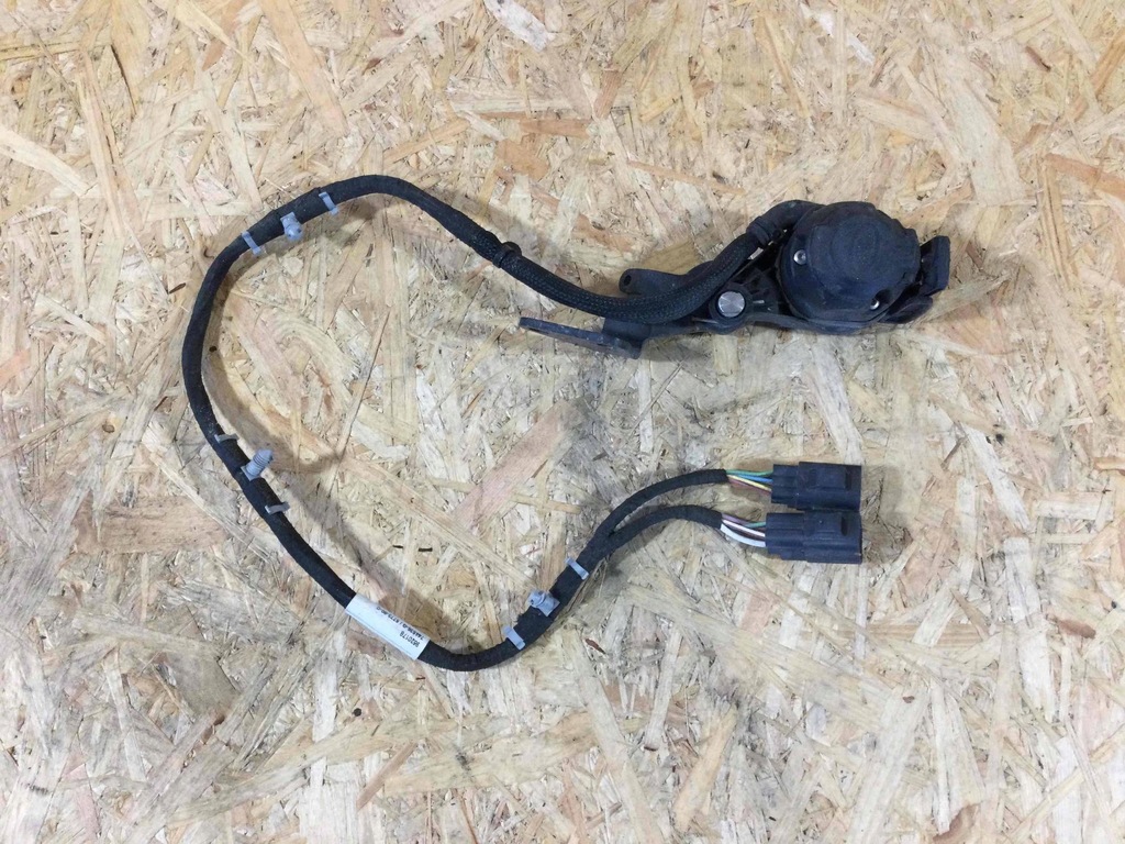 фото №1, Land rover range rover evoque l551 устройство буксировочный vplht0061 13 pin