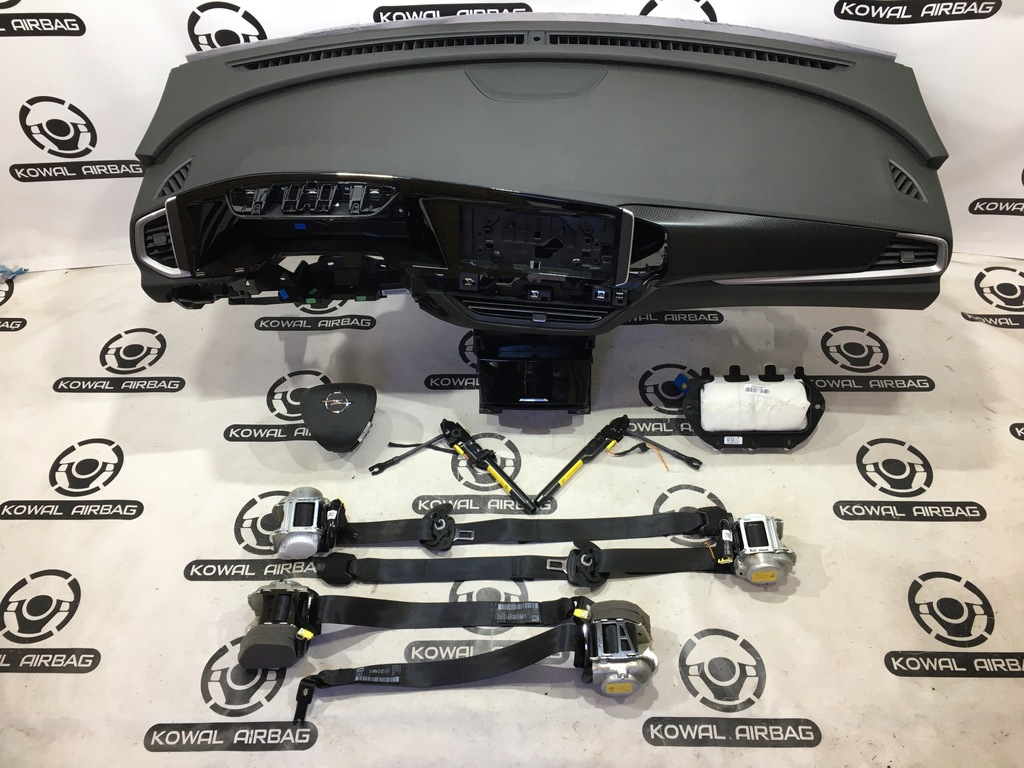 фото №1, Opel grandland x lift панель приладів консоль подушка безпеки ремені
