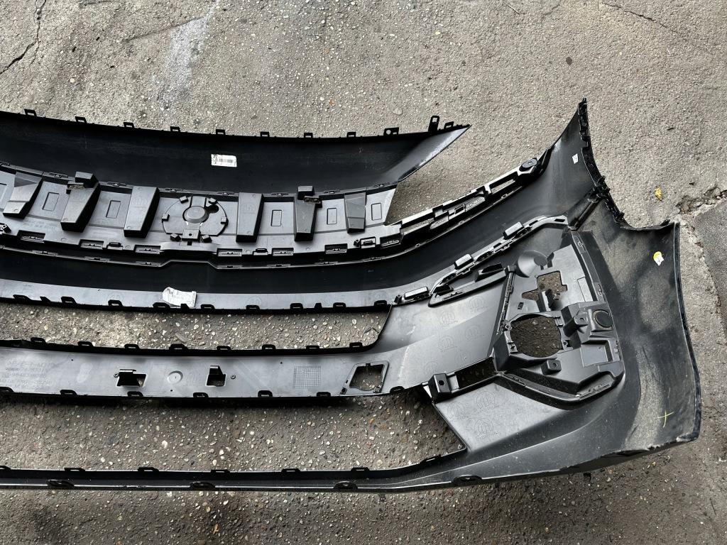 Opel vivaro c / zafira life - lift 24- бампер перед передний 9849389380 Цена