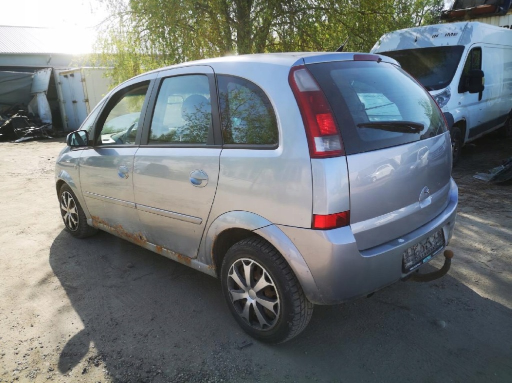 Opel meriva коробка запобіжників 2004 1.7l 93363136 Київ