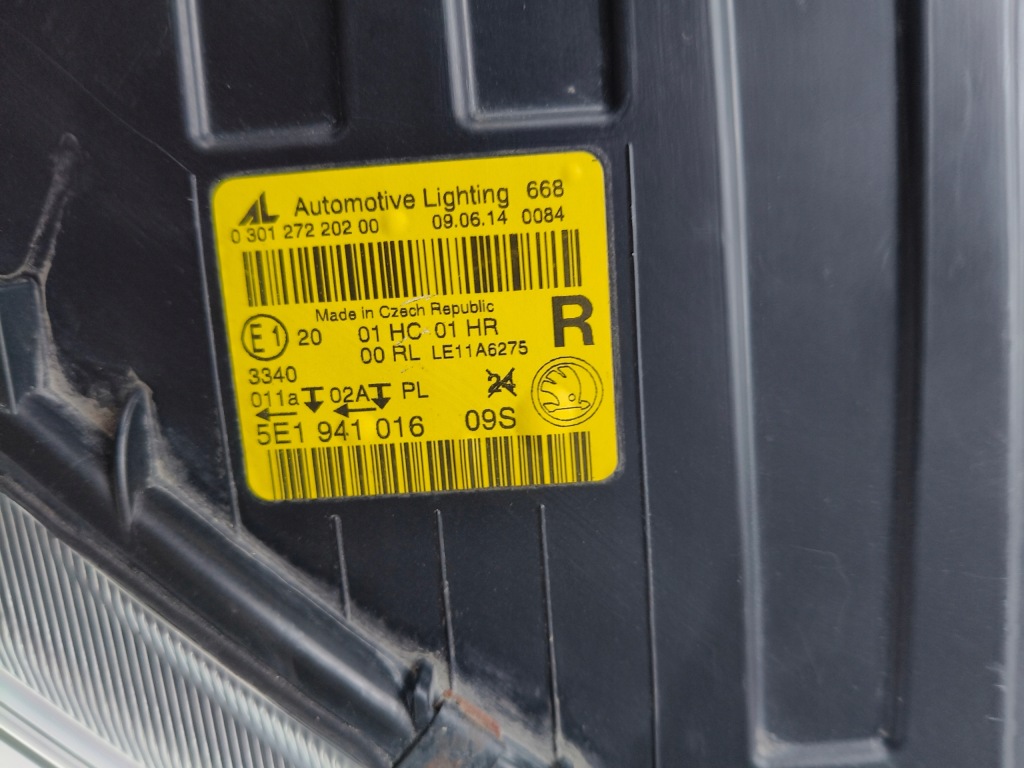 фото №10, Лампа правая фара skoda octavia iii 3 5e 5e0 12-16