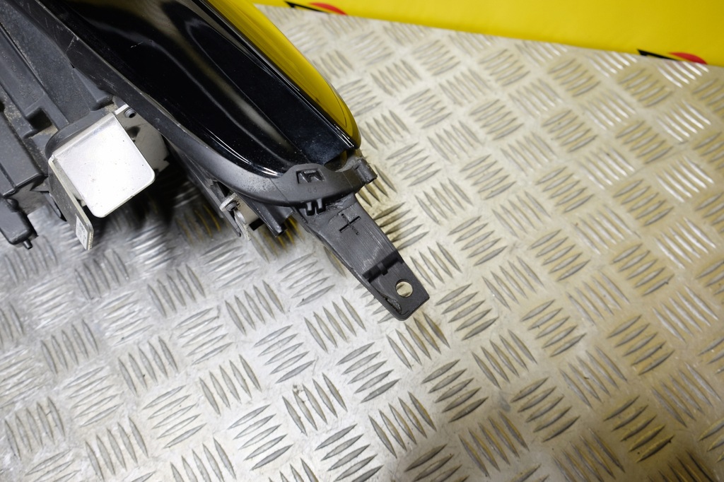 фото №9, Ford escape lift 2023- фара лампа перед full led права usa