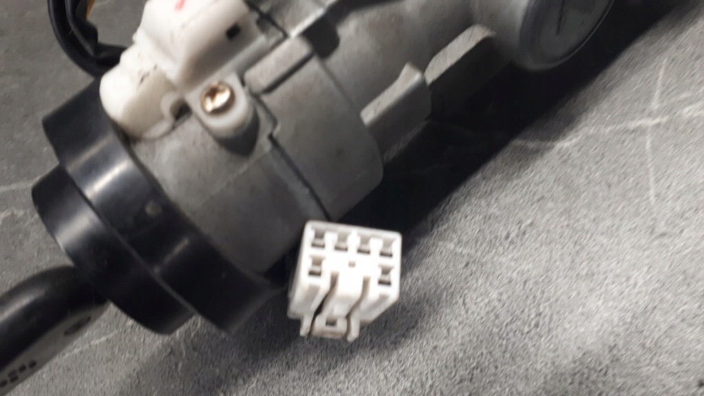 фото №10, Замок зажигания ключ hyundai tuscon 2.0 cdi 83kw