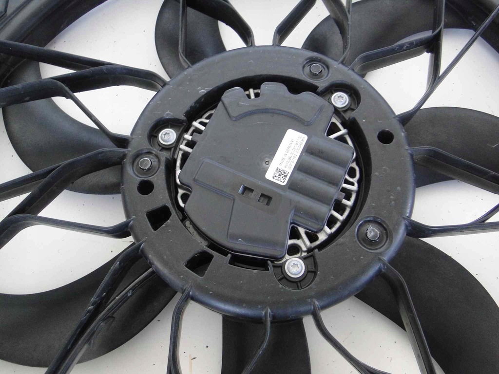 фото №6, Mercedes a klasa w177 177 вентилятор радиатор 400w