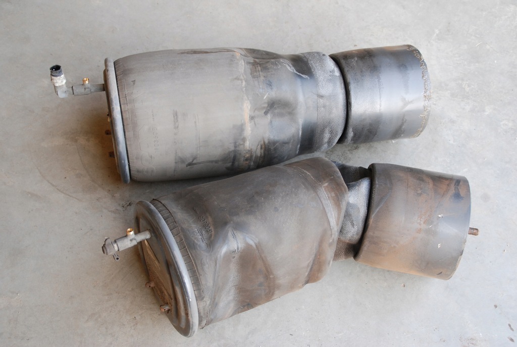 фото №1, Подушка підвіска задня кабіни scania r p