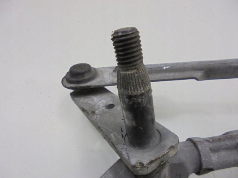 фото №9, Citroen c4 i моторчик механизм дворник перед