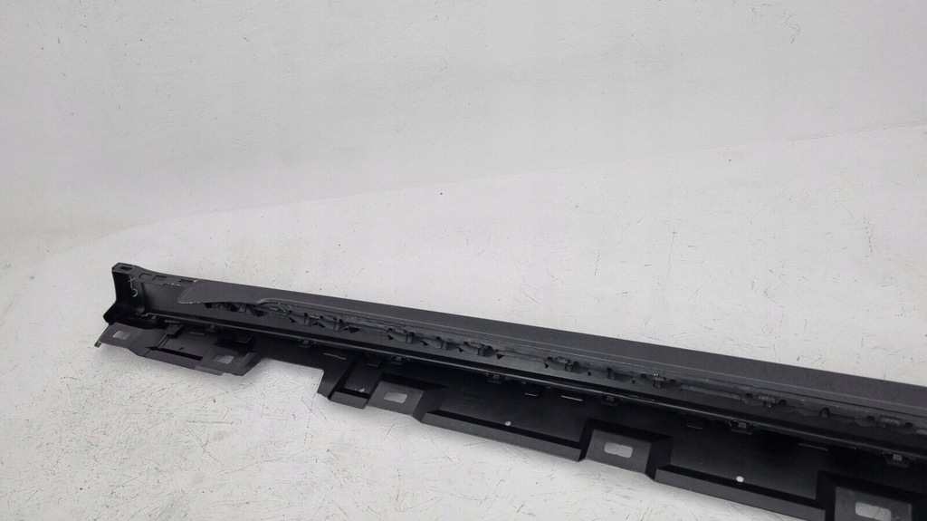 фото №9, Audi a5 s5 s line 8w8 sportback 2016- молдинг поріг права 8w8853860a