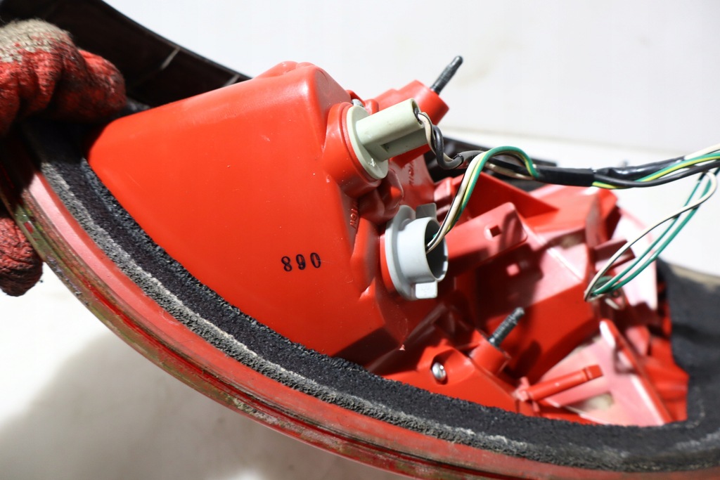 фото №4, Лампа левая задняя toyota rav4 iii lift хэтчбек