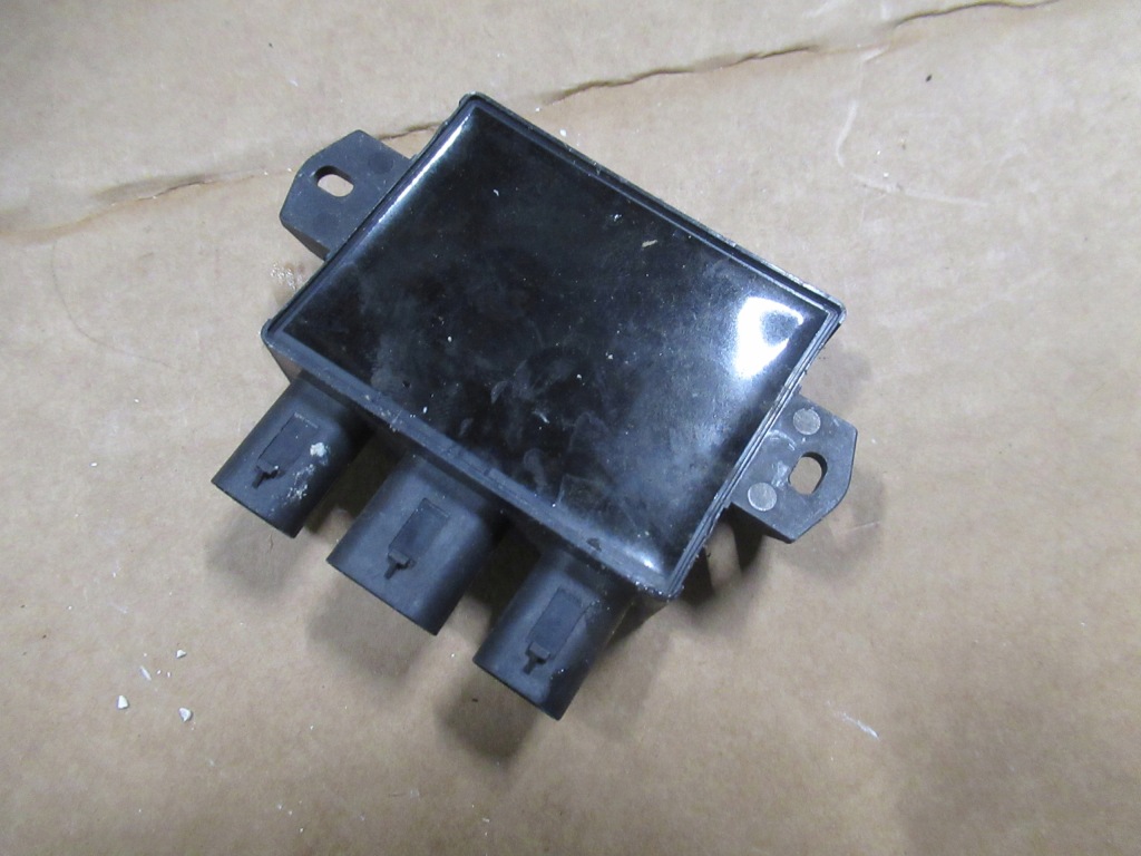 фото №1, Maserati levante модуль блок управления c64890-102