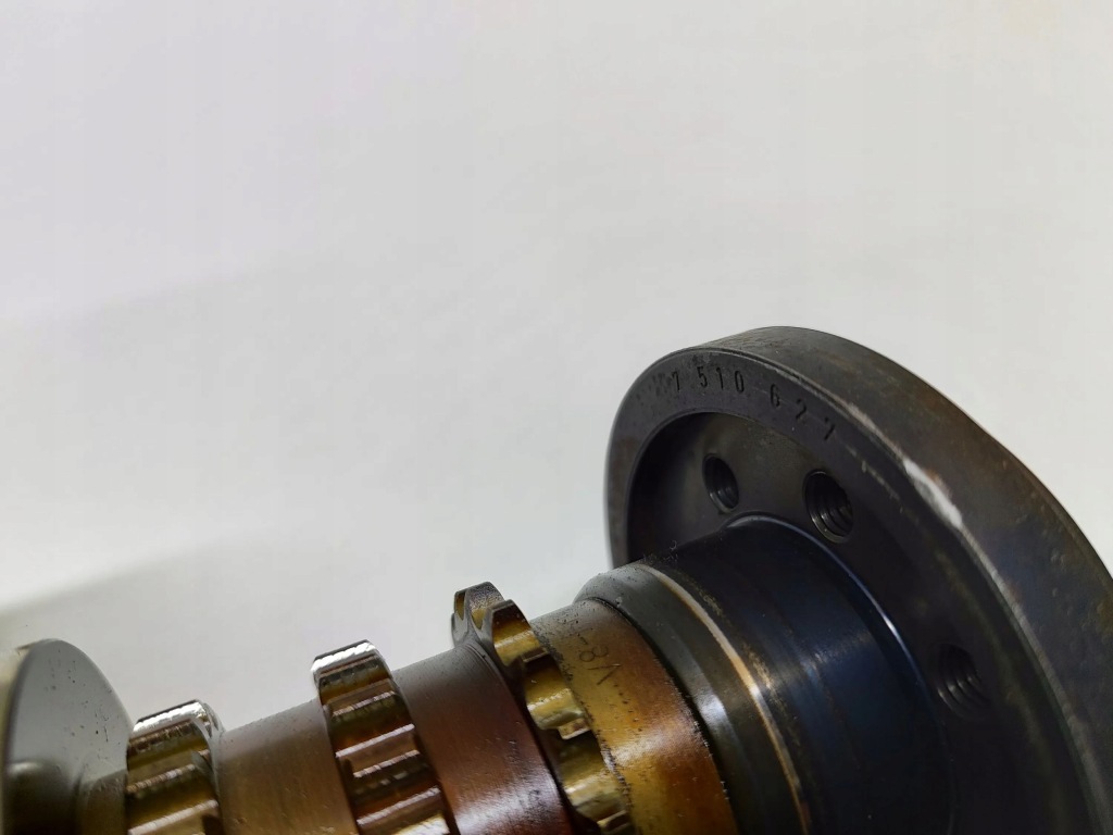 Купить Bmw 5 e60 e61 2005 с передний wał коленчатый