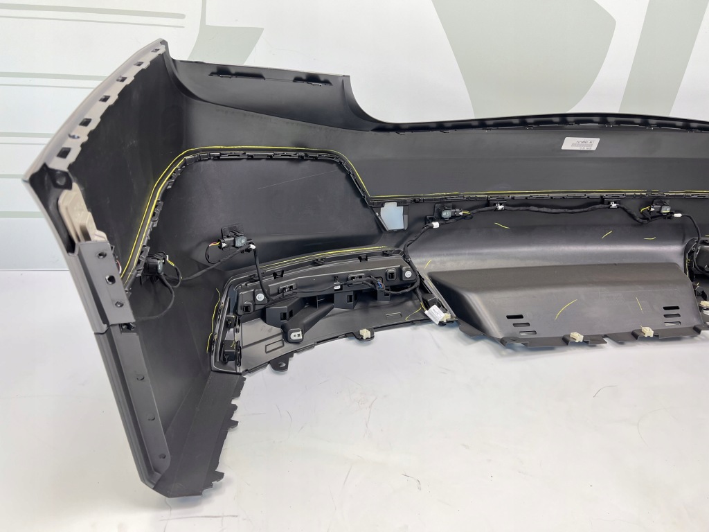 фото №8, Бампер задній bmw ix i20 sophisto grau a90