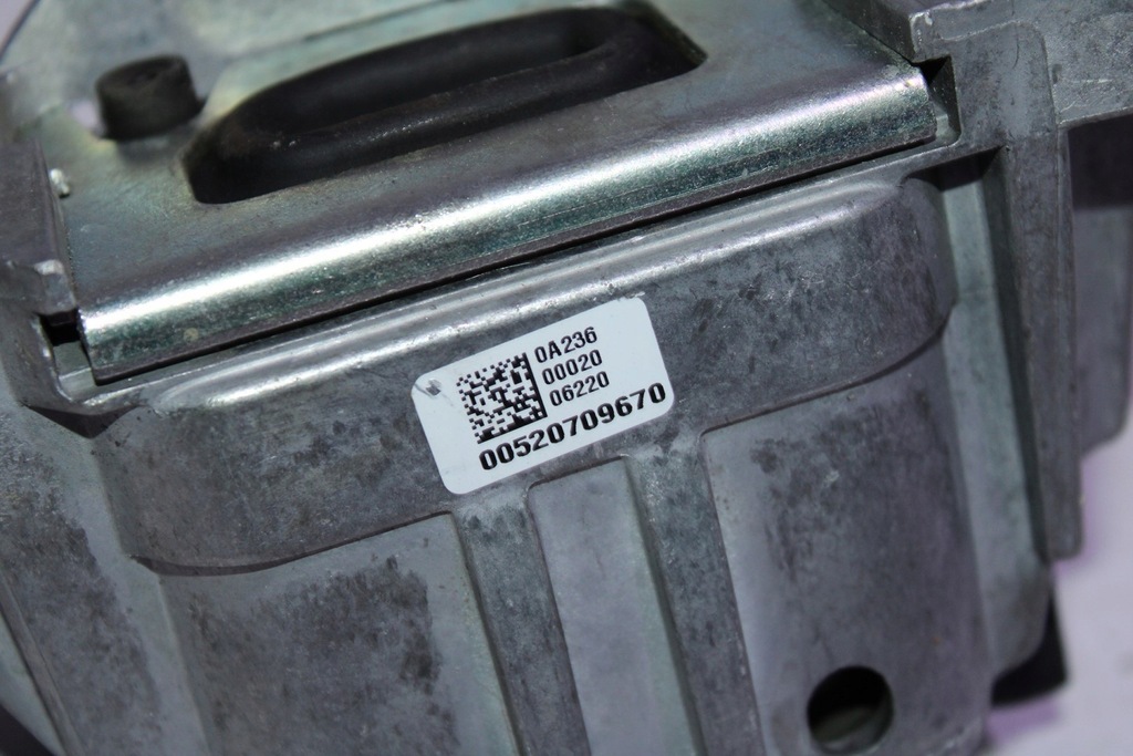 фото №4, Кронштейн подушка двигуна jeep renegade fiat 500x