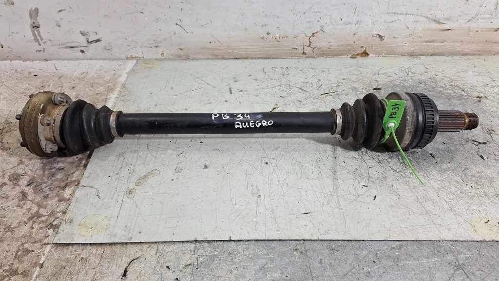 фото №1, Приводной вал левый задняя 7524041 bmw x3 e83 n47 2.0d