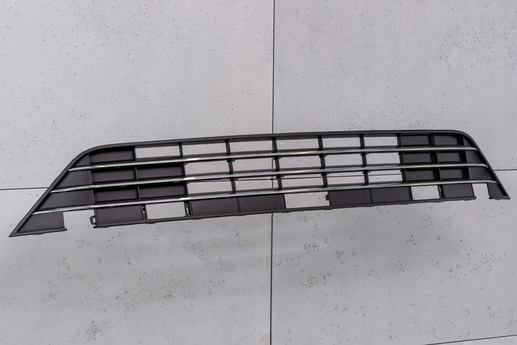 фото №8, Vw touareg ii 7p 2014-2018 po lift решітка передній бампера 7p6853671h