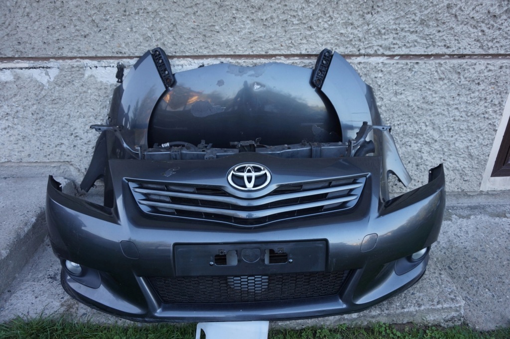 фото №4, Бампер kompletny перед toyota verso