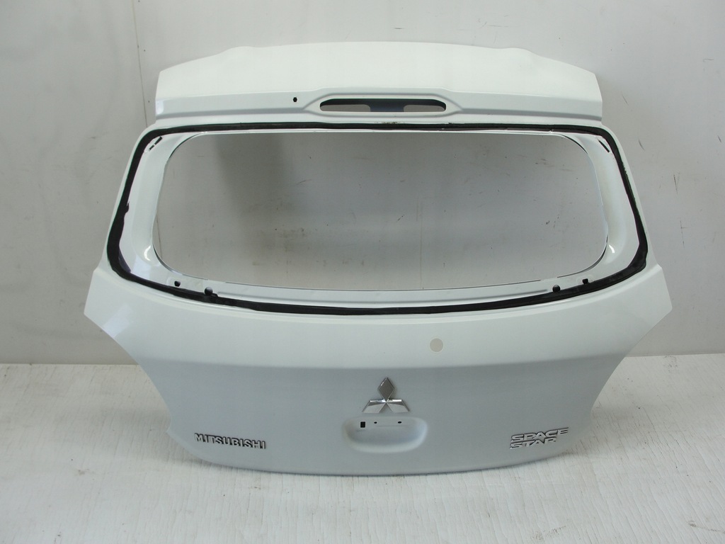 фото №1, Крышка багажника багажника mitsubishi space star ii 2013- белый цвет - w19