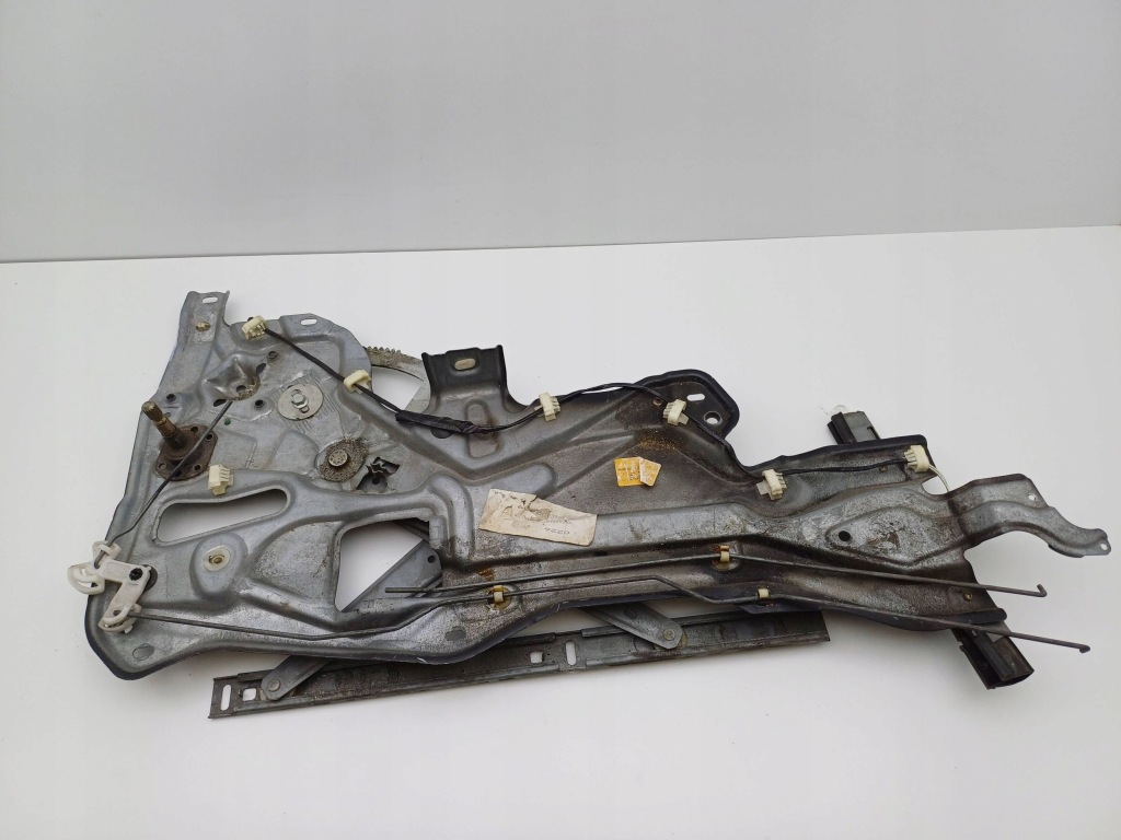 Купить Подъемник окон механический левое  задняя renault laguna 1 7701672409 nr1140