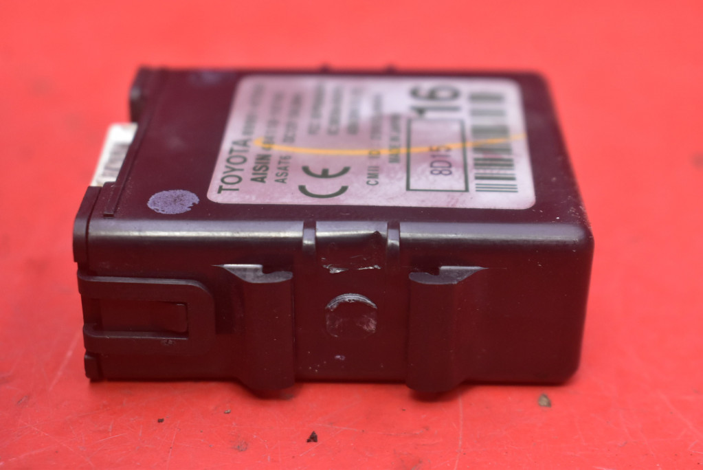 фото №5, Блок управления модуль центрального замка 89991-47030 toyota prius 2 ii xw20 lift