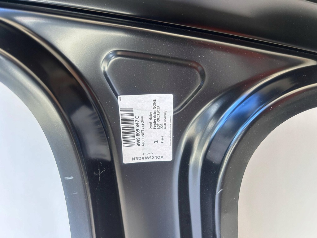 фото №5, Audi a4 b9 8w9 kombi lift обшивка ліва поріг блок двигуна 8w9809847 c оригінал