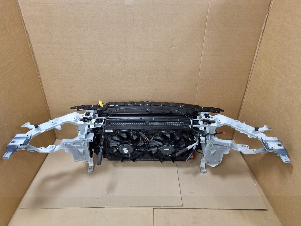 фото №6, Polestar 2 kompletny pas передній радіатор