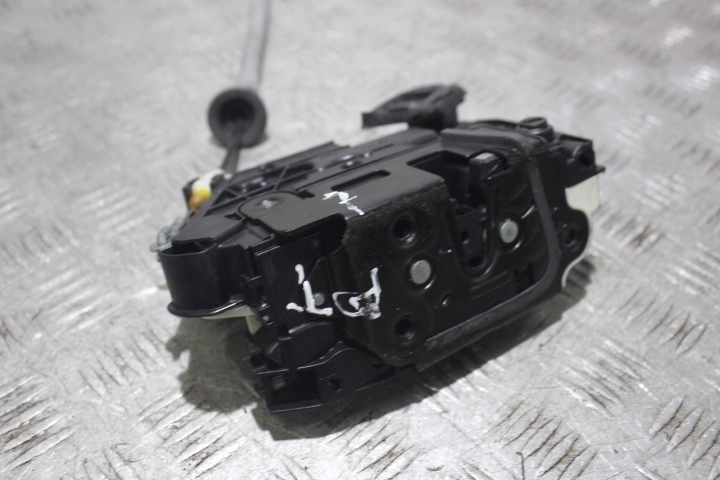 фото №1, Замок правый задняя дверь skoda rapid ii