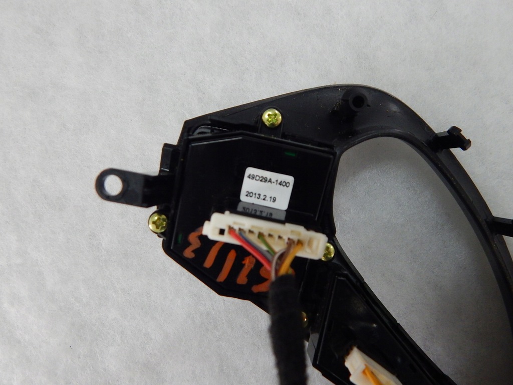 фото №9, Kia ceed ii gt - круїз-контроль кнопки електропроводка керма підігріву