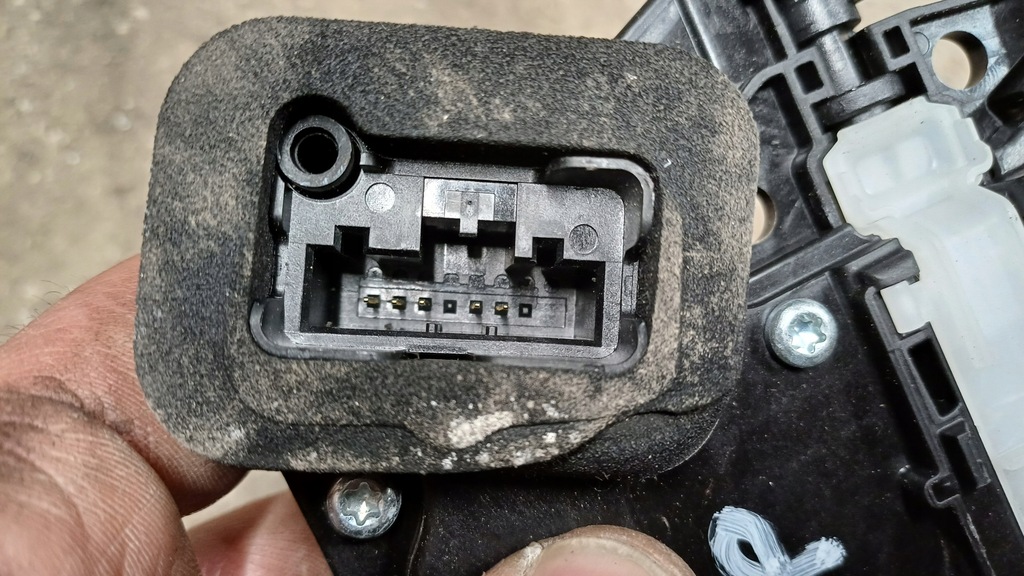 фото №5, Seat arona замок дверь левый передний 10b837015