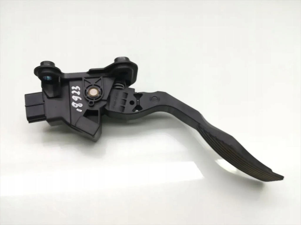 фото №7, Mitsubishi outlander педаль газу / прискорення 2.0 hybrid 4wd 1600a115