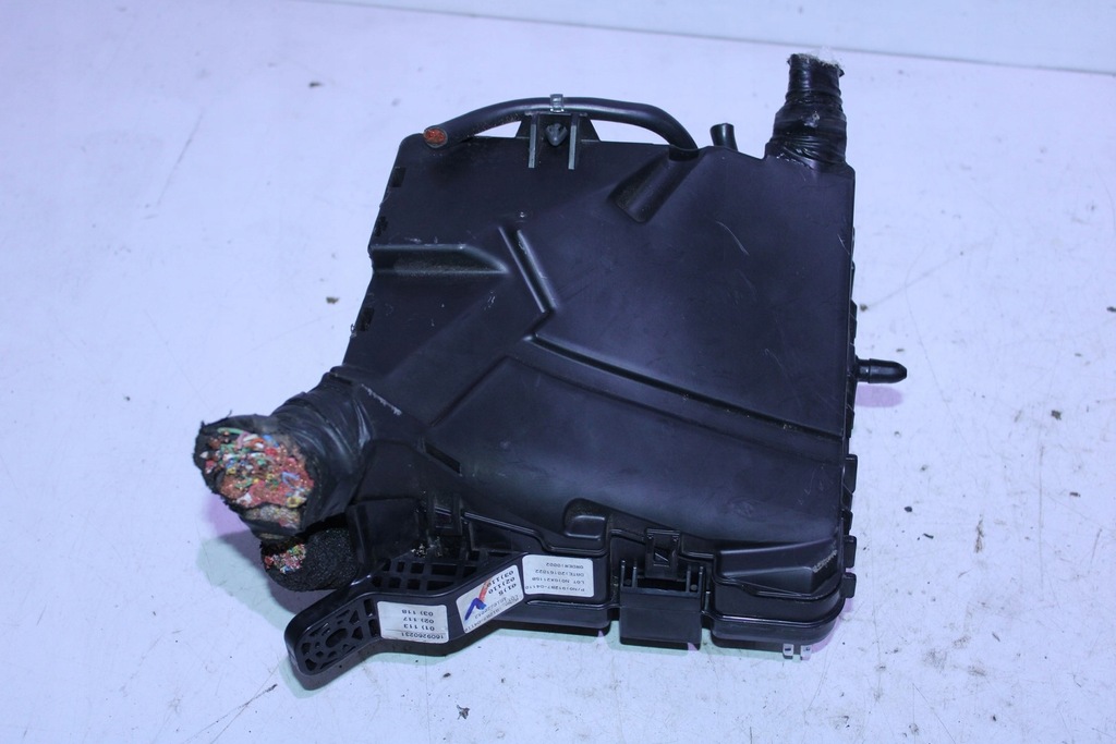 фото №6, Корпус предохранителей коробка kia optima