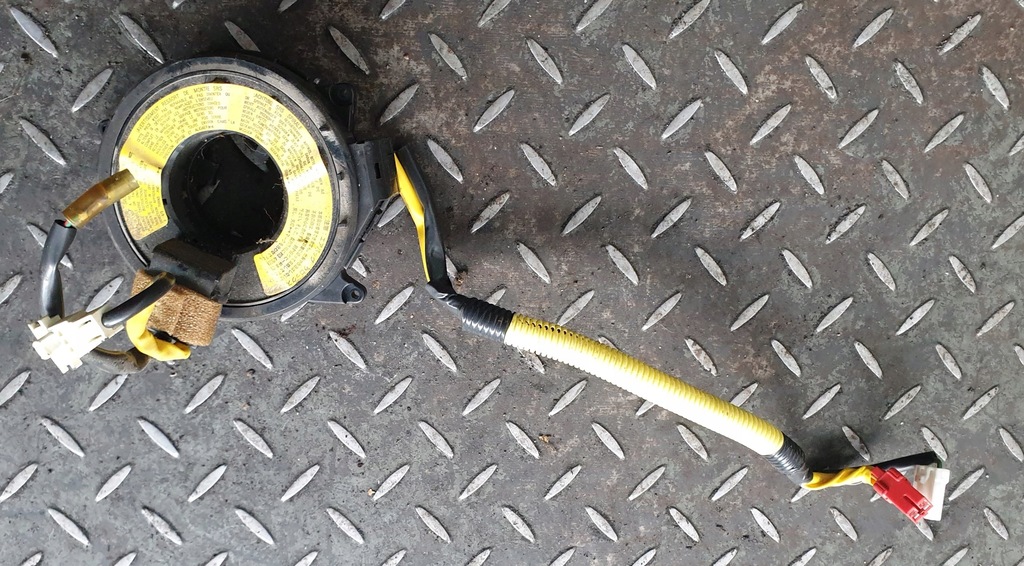 фото №1, Лента подушка безопасности mitsubishi colt v