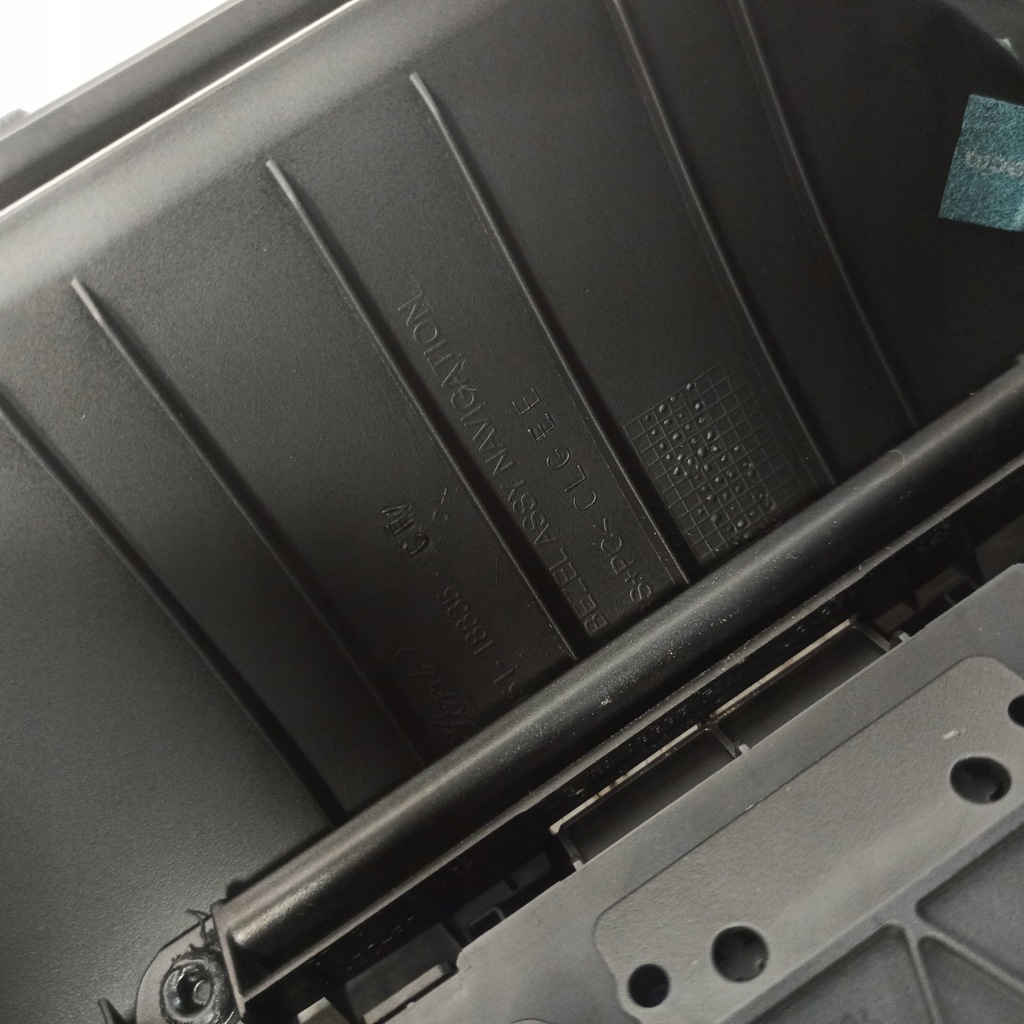 фото №16, Ford focus mk3 рамка панель радио решётки обдув средний bm51-18835