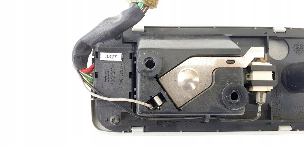 фото №12, Toyota corolla e12 лампа лампа потолочный podsuftika освещение кабины