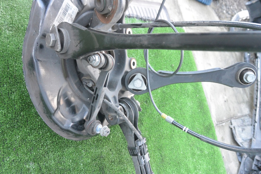 фото №9, Поворотный кулак рычаг правая задняя bmw 3-seria f30 f31