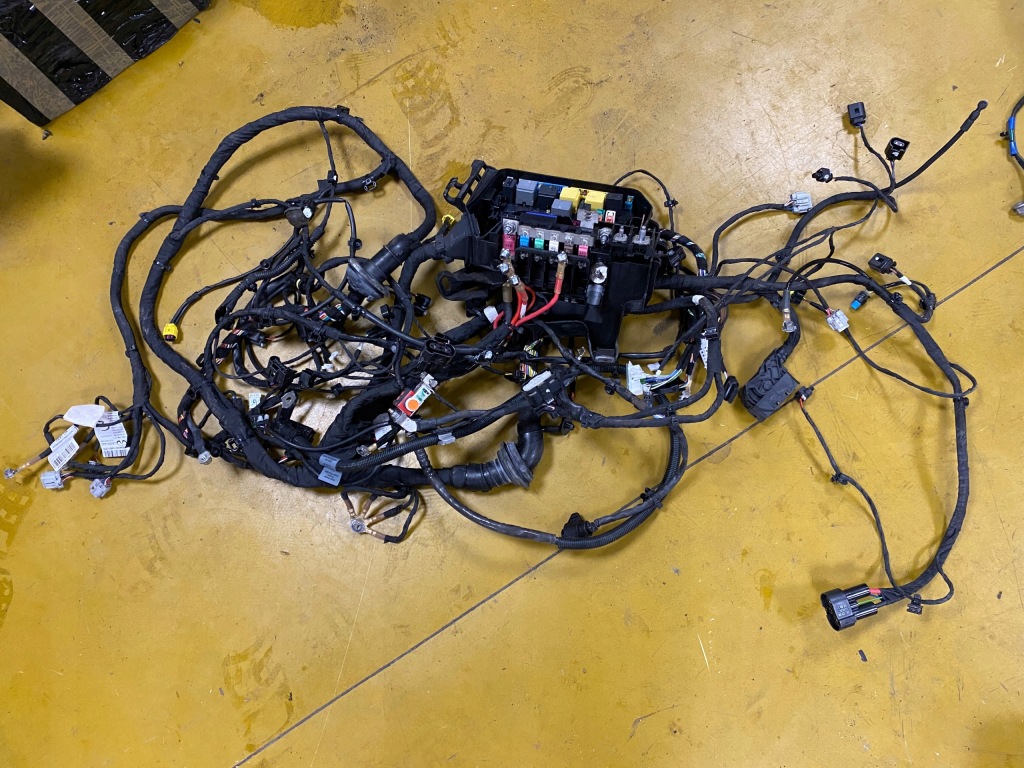 фото №1, Джгут електропроводка запобіжники infiniti q30