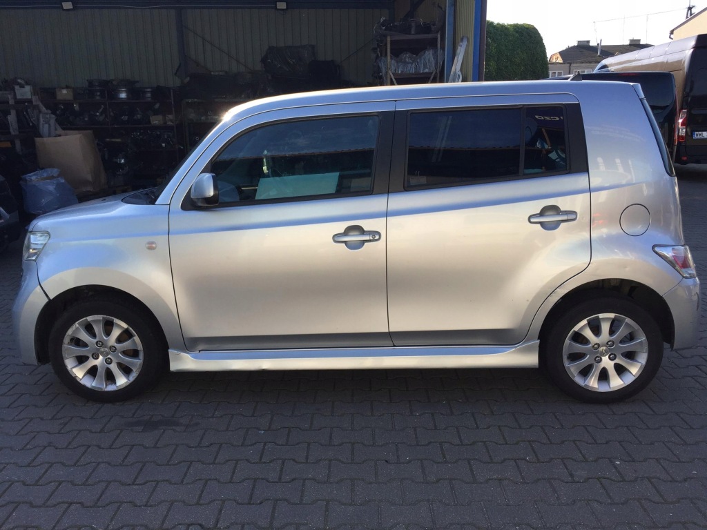 фото №1, Daihatsu materia 2006- блок двигателя b порог левый