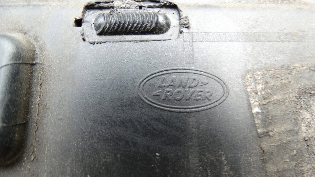 фото №9, Range rover velar l560 2017- молдинг дверь правая перед j8a2-21064-b-pia-01