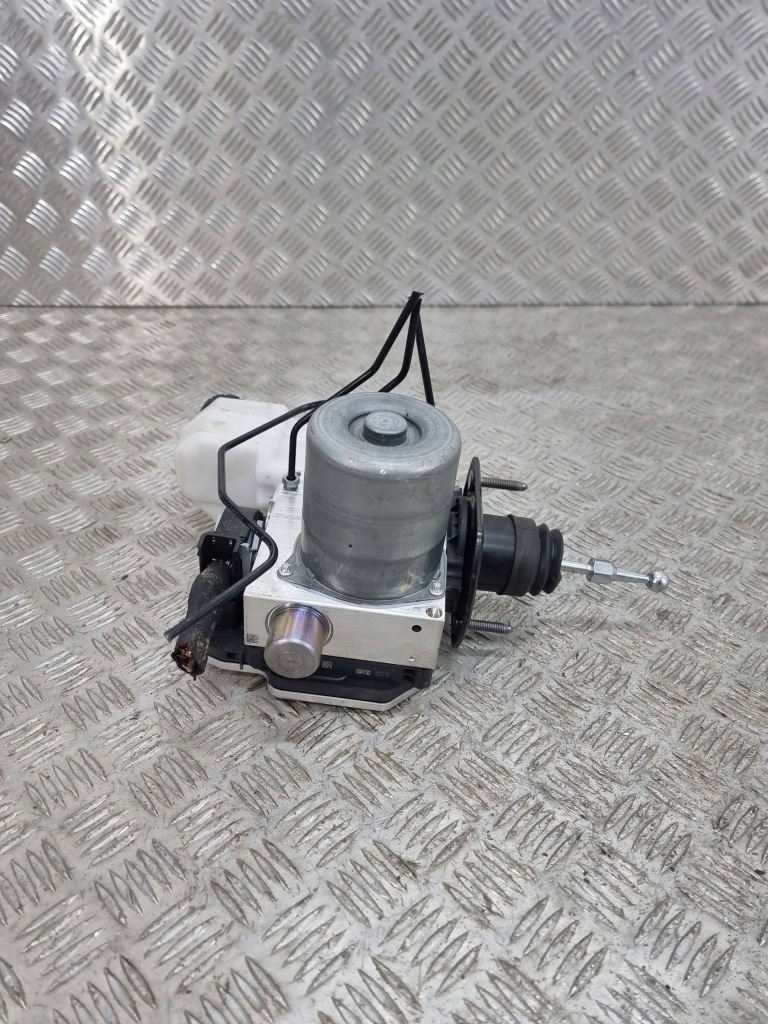 Land rover range rover sport l461 2023 усилитель тормоза Недорого