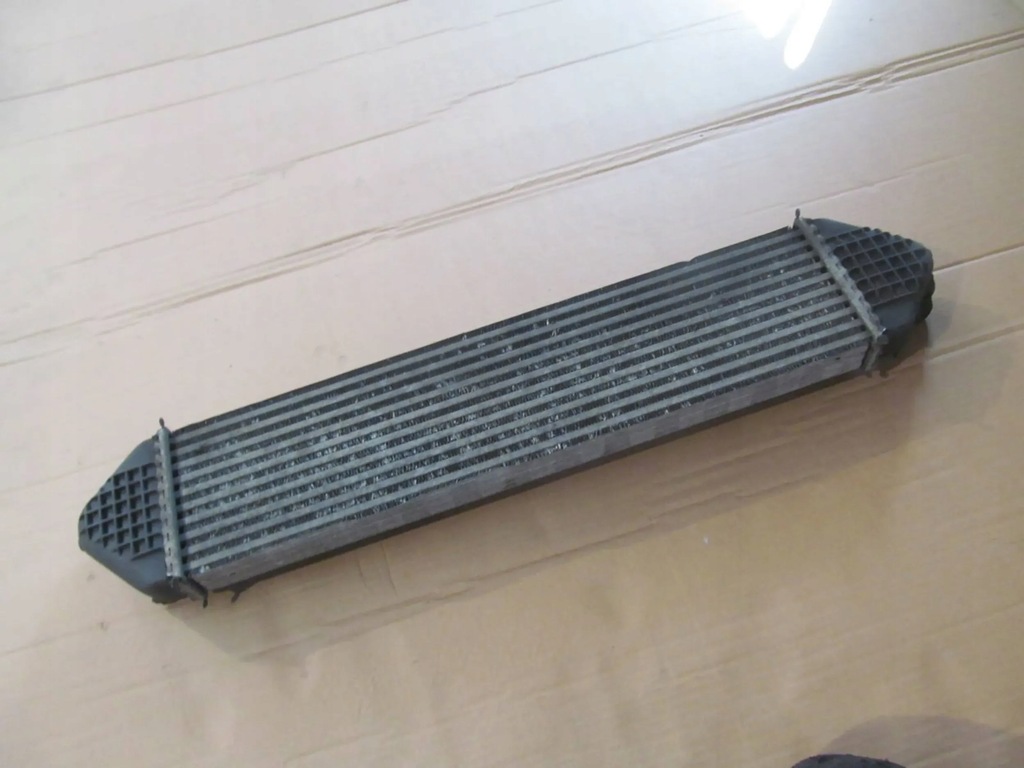 фото №10, Volvo v40 ii 2 12-19 радиатор воздуха интеркулер c402
