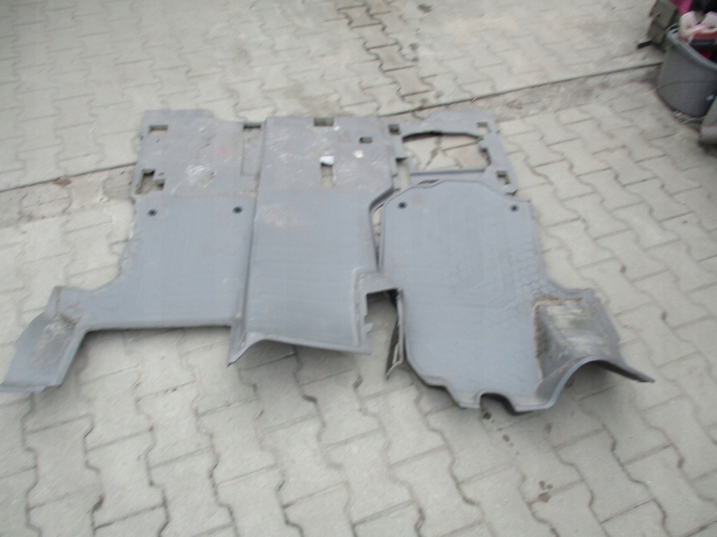 фото №1, Обшивка килимок vw crafter ii 7c1863704d