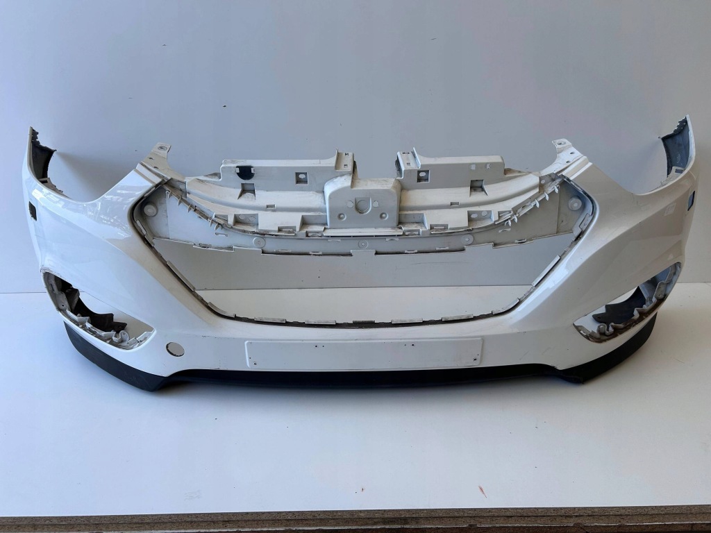 фото №1, Hyundai ix35 бампер перед 86511-2y000 оригинал