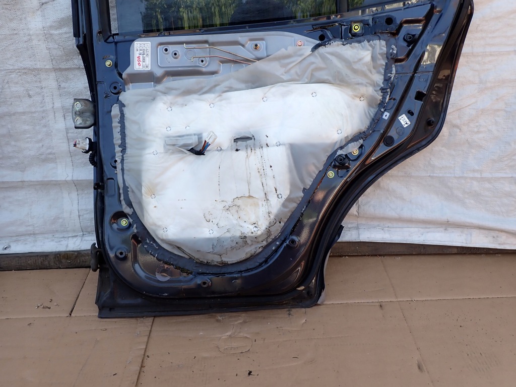 фото №12, Hyundai santa fe 01- дверь задние правое 5w