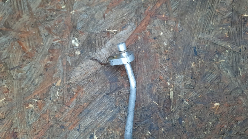 фото №5, Шланг кондиционера renault clio iii 1.5 dci 8200422125