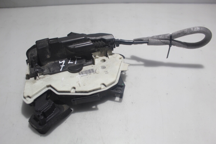 фото №1, Замок левый задняя дверь skoda rapid ii