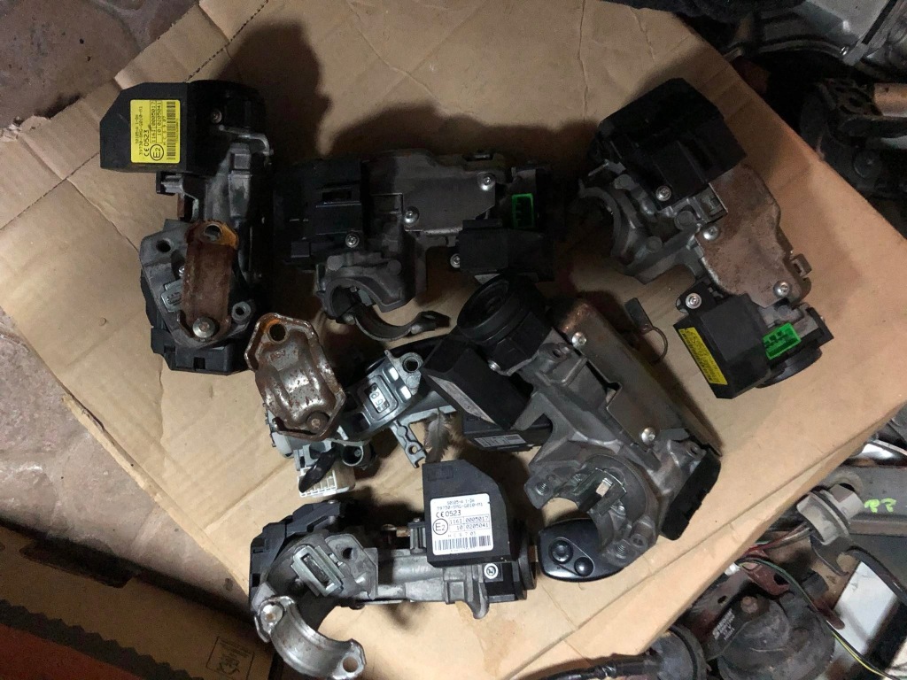 фото №1, Замок запалювання honda civic ufo viii 39730-smg-g010-m1