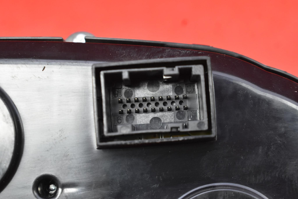 Панель приборів європа  5550019804 fiat bravo 2 2 1.4 t-jet 150 km 07-11 Зі Шроту