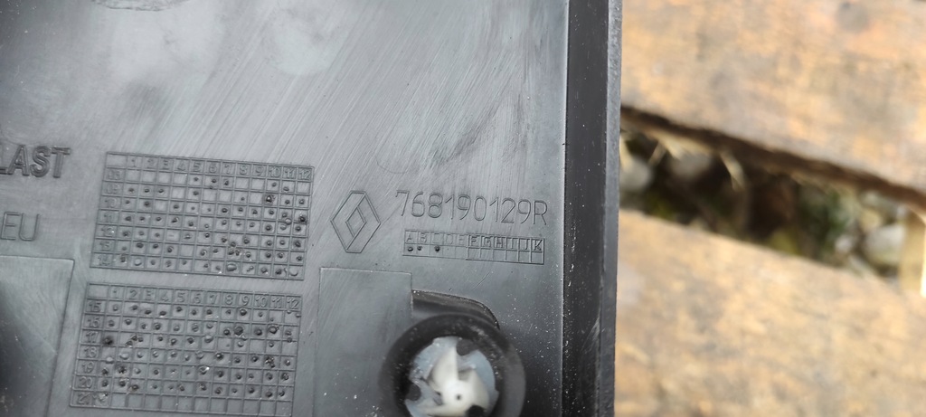 фото №4, Молдинг стійка ліва бічна renault master iii 768190129r