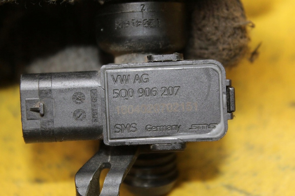 фото №8, Шланг вакуумa a4 leon iii 1.8tfsi 5q0906207