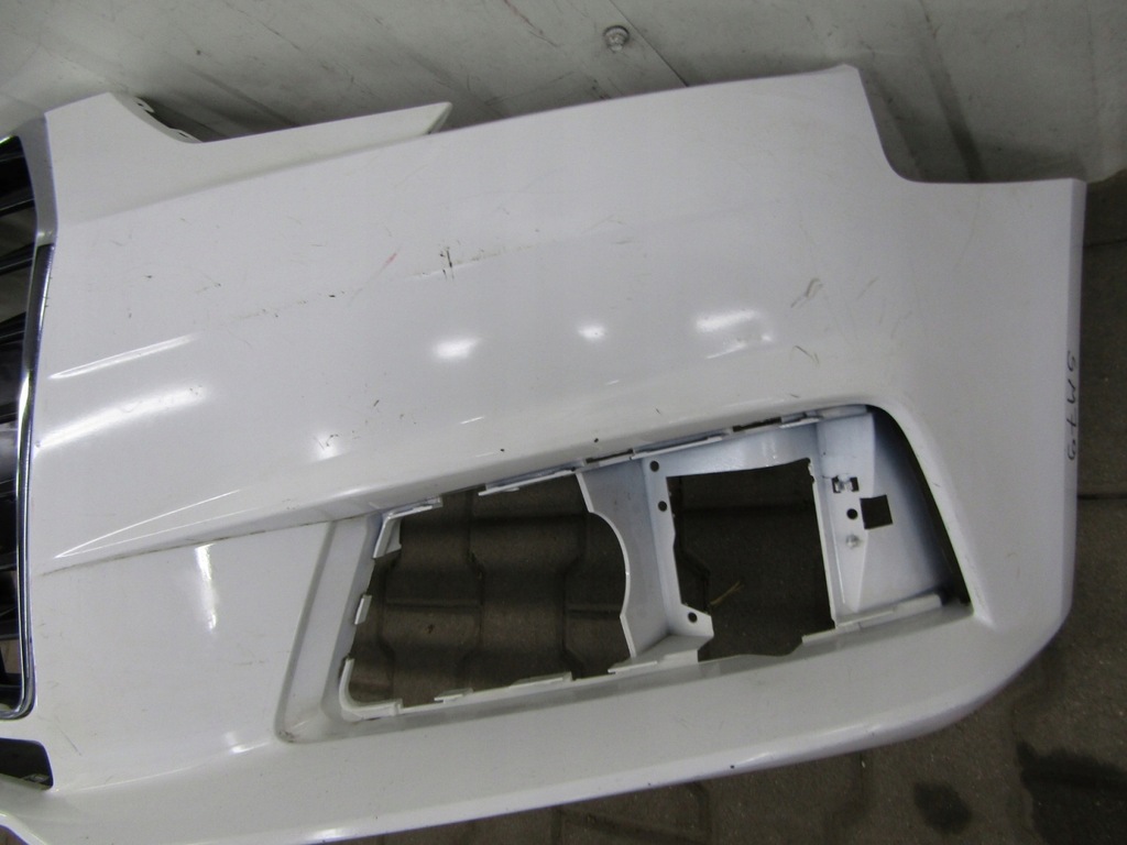 фото №12, Бампер перед передний audi a4 b9 8w0 15-19