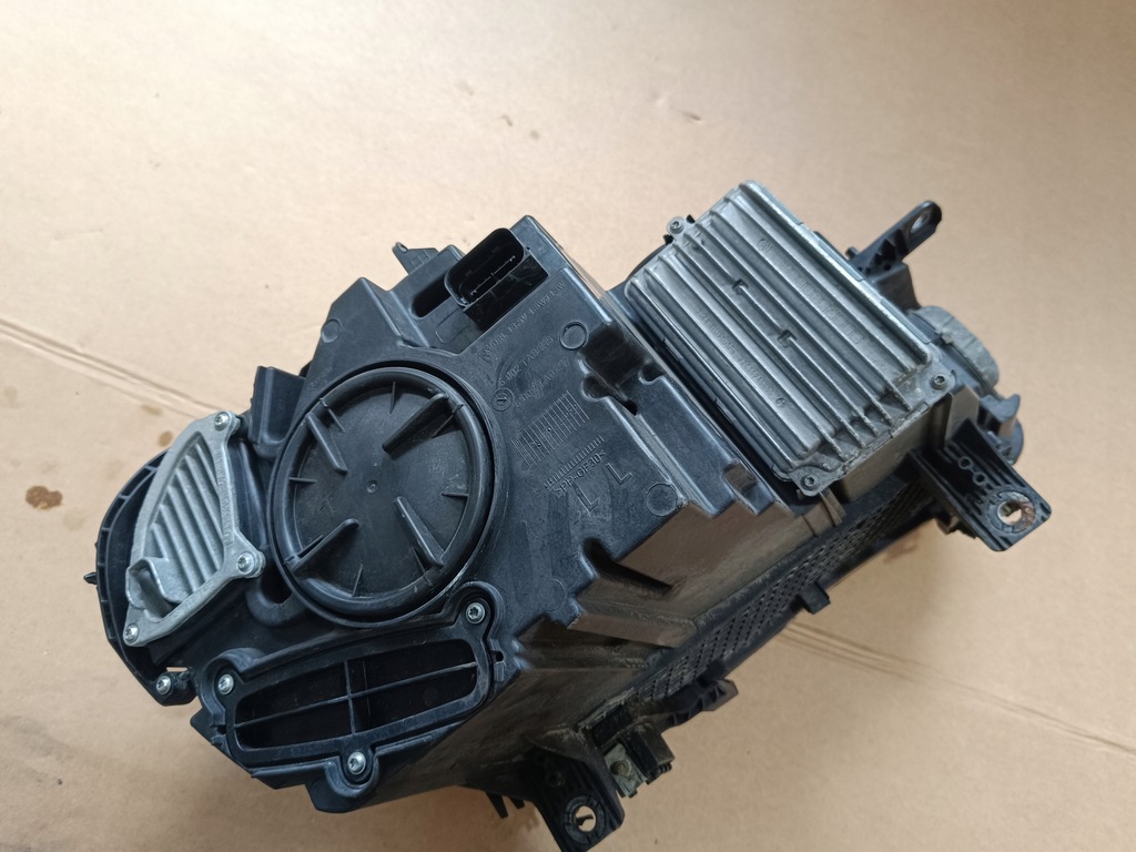 фото №14, Комплектна лампа ліва перед bmw x5 f15 x6 f16 7410683 eu адаптивний led